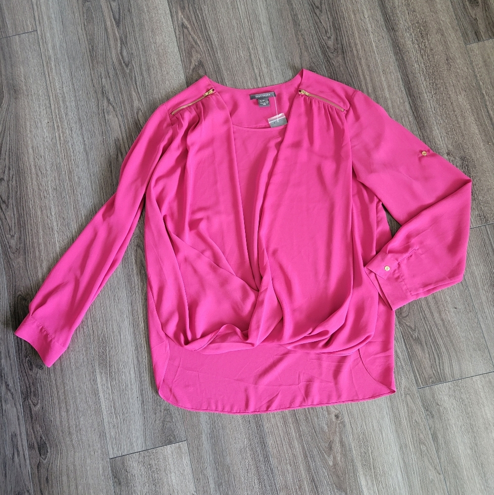 NWT Suzy Shier Blouse